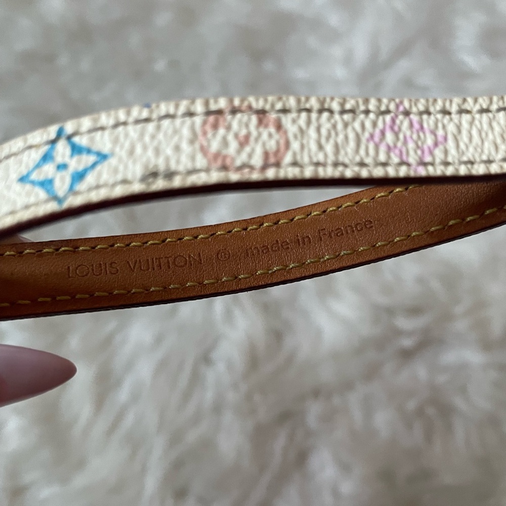 LV X MURAKAMI MULTI PHONE CHARM STRAP ✨VINTAGE - Picture 4 of 5